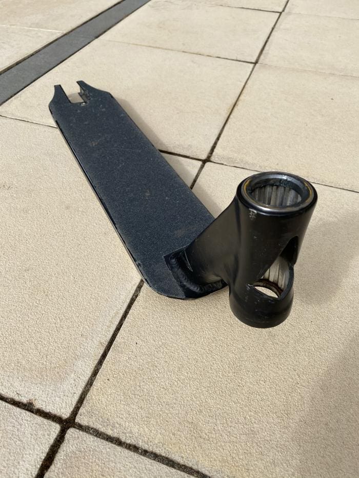 aos v3 charles padel